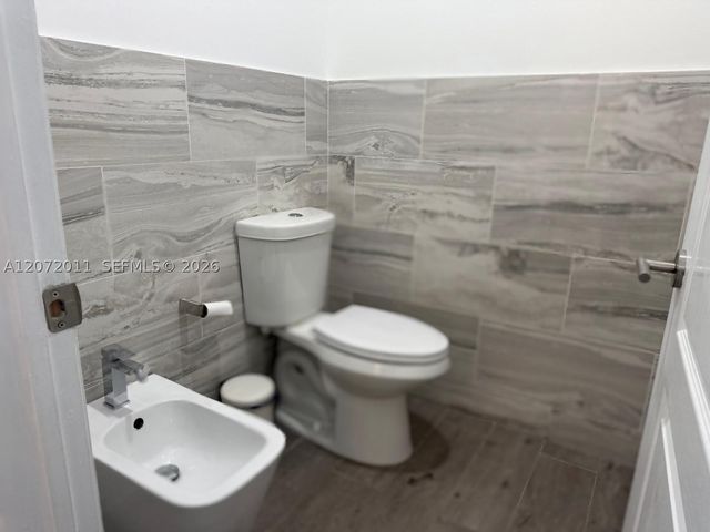 14949 SW 8th Ter 14949, Miami, FL 33194