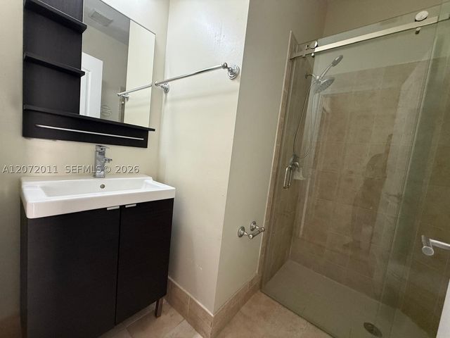 14949 SW 8th Ter 14949, Miami, FL 33194