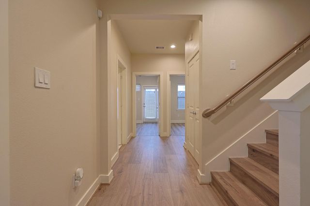 9514 Retriever Way, Houston, TX 77055