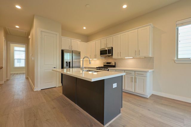 9514 Retriever Way, Houston, TX 77055