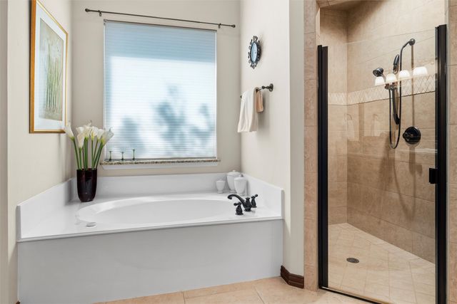 4801 Wild Stallion Court, Fort Worth, TX 76126