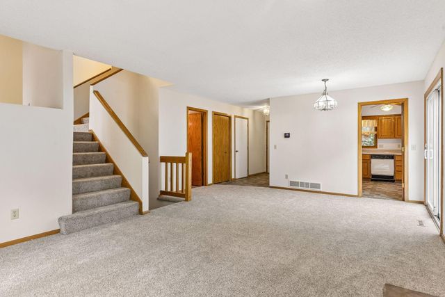 1432 Willow Creek Lane, Shoreview, MN 55126