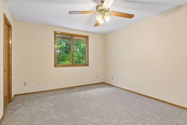 1432 Willow Creek Lane, Shoreview, MN 55126