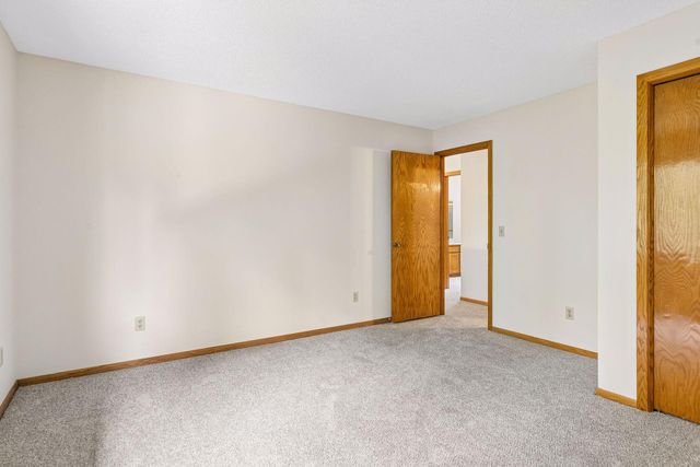 1432 Willow Creek Lane, Shoreview, MN 55126