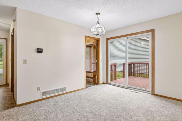 1432 Willow Creek Lane, Shoreview, MN 55126