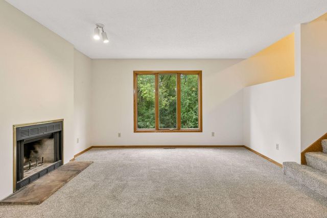 1432 Willow Creek Lane, Shoreview, MN 55126