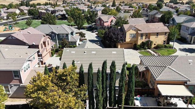 20855 Grapevine Dr, Patterson, CA 95363