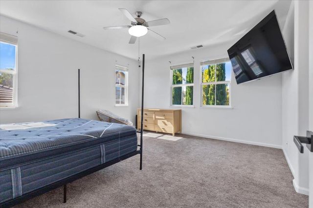 20855 Grapevine Dr, Patterson, CA 95363