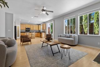 20855 Grapevine Dr, Patterson, CA 95363