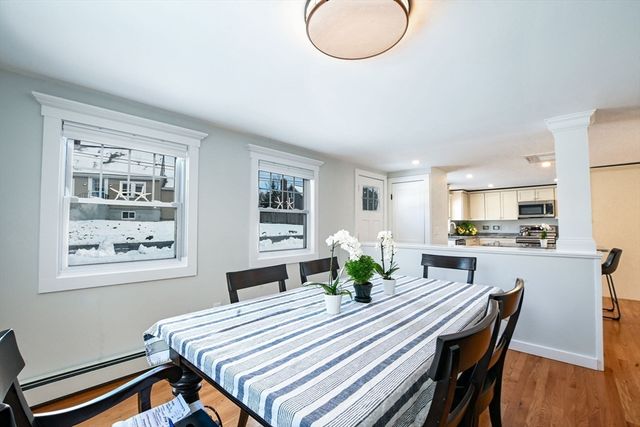 6 Burg Ave, Sandwich, MA 02563