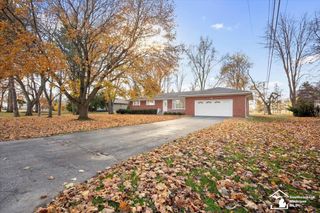 33 Calvin Street, Monroe, MI 48162