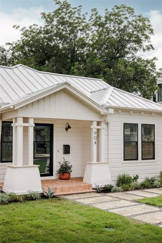 904 W Monroe ST, Austin, TX 78704