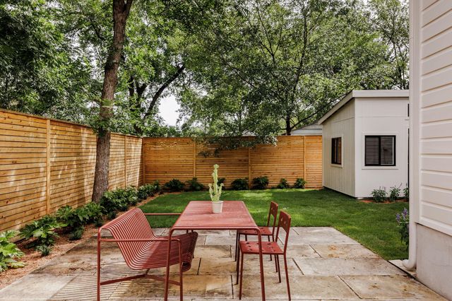 904 W Monroe ST, Austin, TX 78704