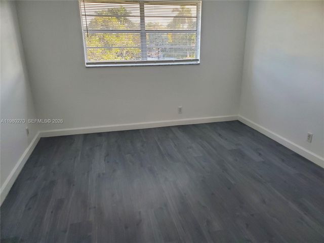 1300 Moffett St 312, Hallandale Beach, FL 33009