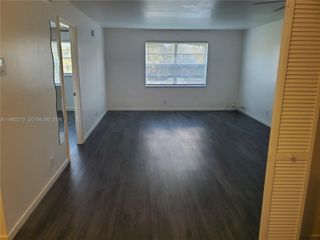 1300 Moffett St 312, Hallandale Beach, FL 33009