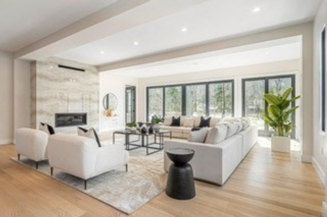 741 Boston Post Rd, Weston, MA 02493