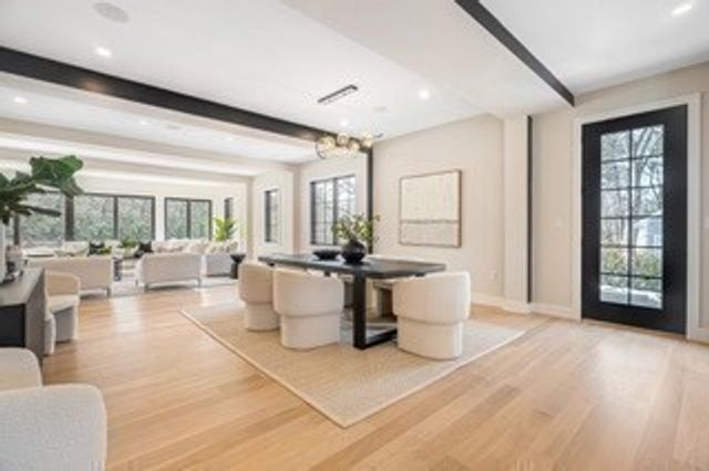 741 Boston Post Rd, Weston, MA 02493