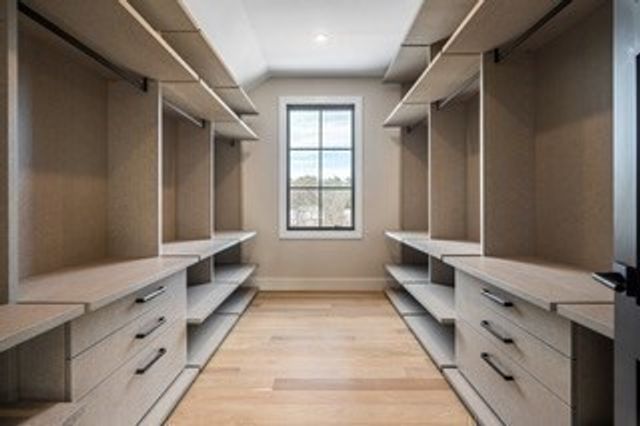 741 Boston Post Rd, Weston, MA 02493