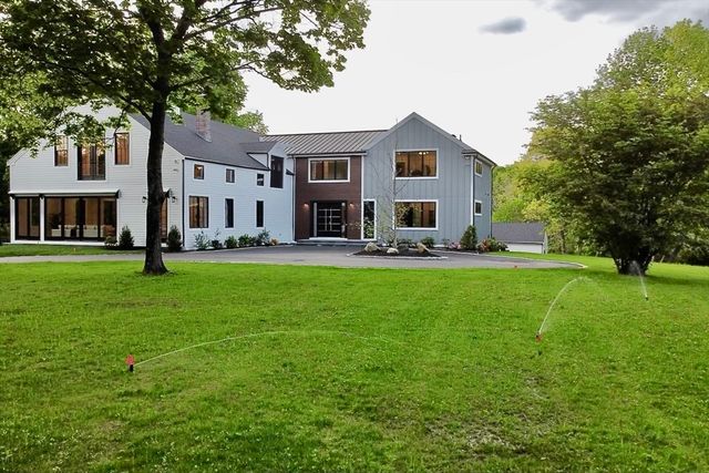 741 Boston Post Rd, Weston, MA 02493