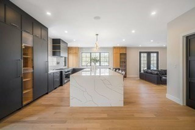 741 Boston Post Rd, Weston, MA 02493