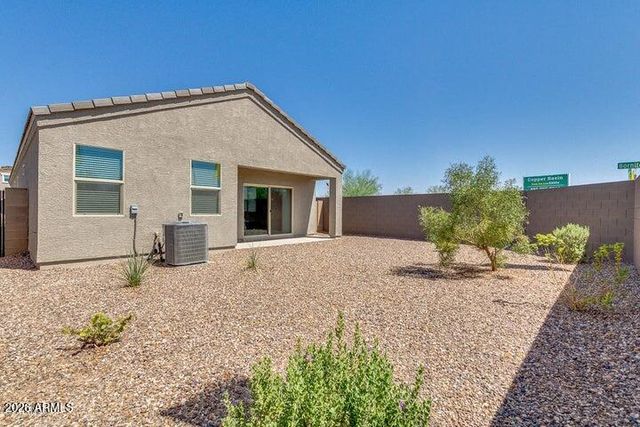 4755 E ARGENTITE Street, San Tan Valley, AZ 85143