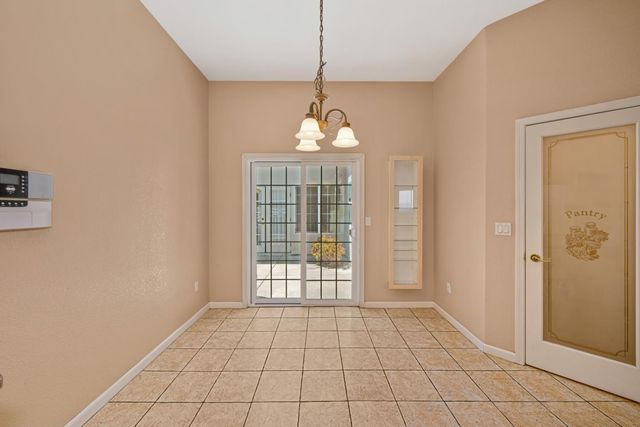1155 Windjammer Dr, Stockton, CA 95209