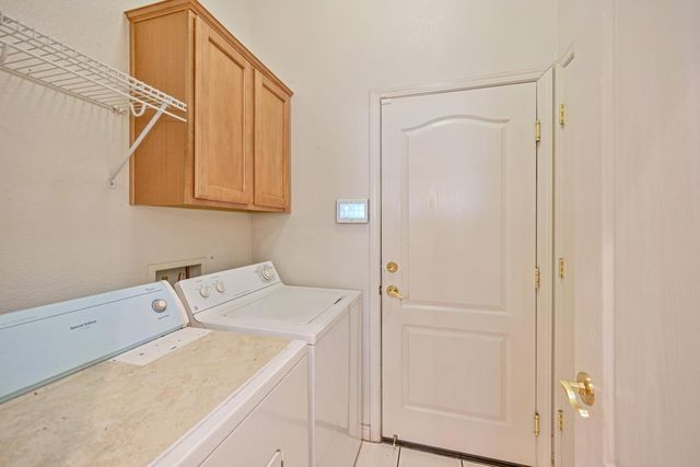 1155 Windjammer Dr, Stockton, CA 95209