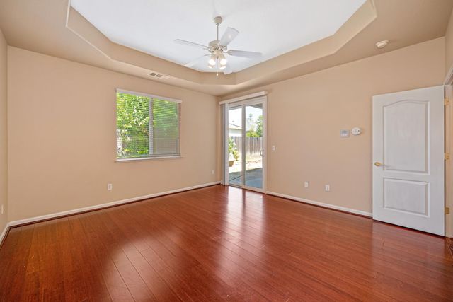 1155 Windjammer Dr, Stockton, CA 95209