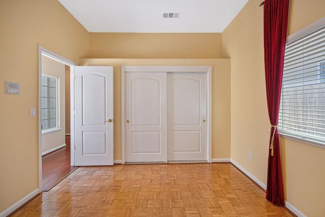 1155 Windjammer Dr, Stockton, CA 95209