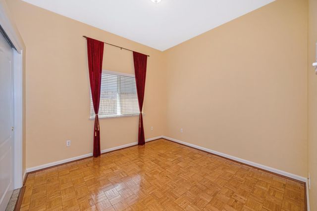 1155 Windjammer Dr, Stockton, CA 95209