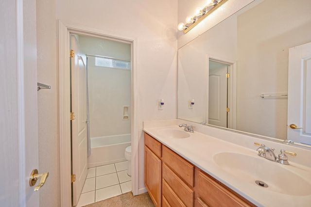 1155 Windjammer Dr, Stockton, CA 95209