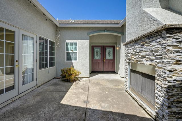 1155 Windjammer Dr, Stockton, CA 95209