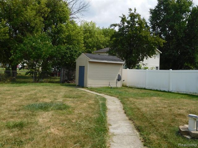 2043 Hillsdale Drive, Davison, MI 48423