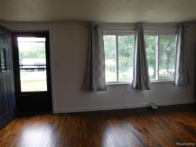 2043 Hillsdale Drive, Davison, MI 48423