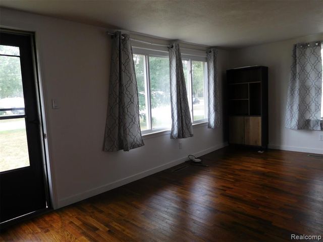 2043 Hillsdale Drive, Davison, MI 48423