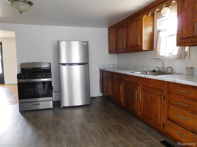 2043 Hillsdale Drive, Davison, MI 48423