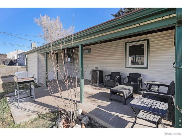 1825 S Vallejo Street, Denver, CO 80223