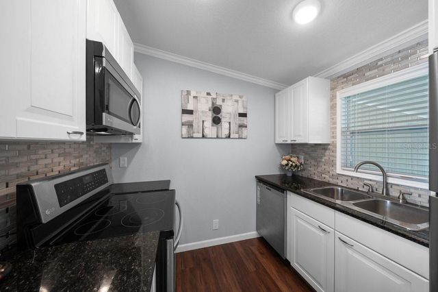 15346 CARROLLS COURT, Tavares, FL 32778