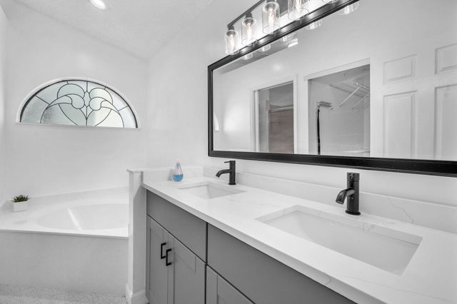 6080 Beaconwood Road, Lake Worth, FL 33467