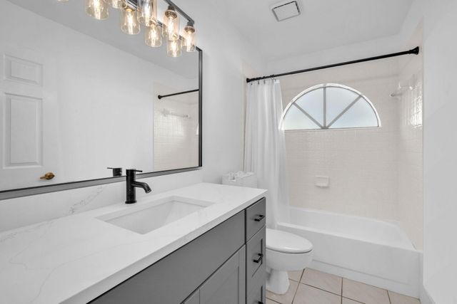 6080 Beaconwood Road, Lake Worth, FL 33467