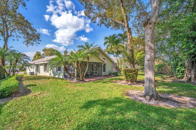 6080 Beaconwood Road, Lake Worth, FL 33467