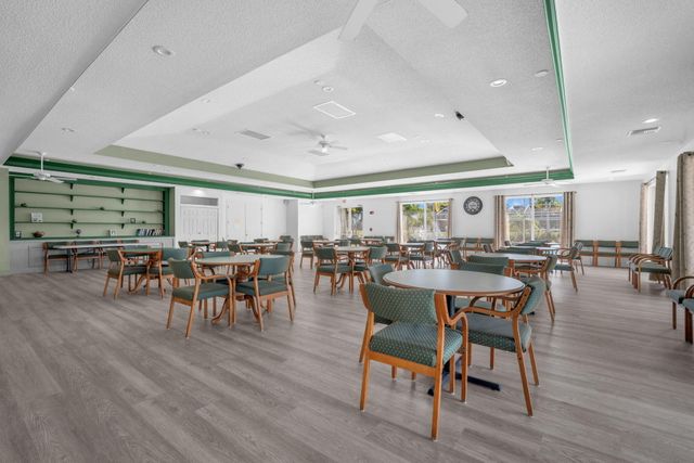 6080 Beaconwood Road, Lake Worth, FL 33467