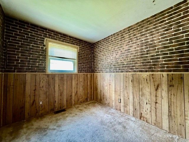 110 W Routzong Drive, Fairborn, OH 45324