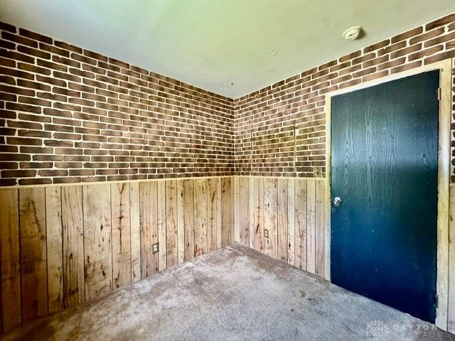 110 W Routzong Drive, Fairborn, OH 45324
