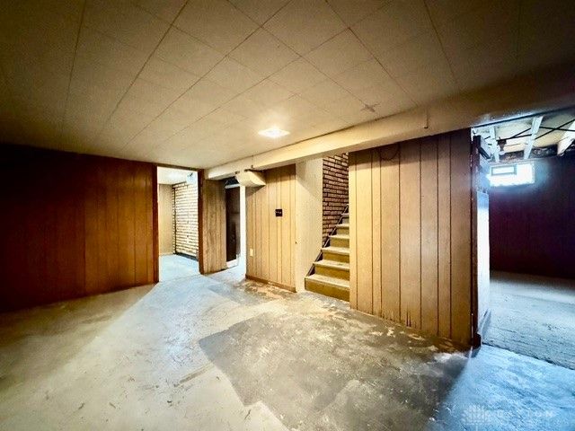 110 W Routzong Drive, Fairborn, OH 45324