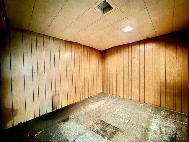 110 W Routzong Drive, Fairborn, OH 45324