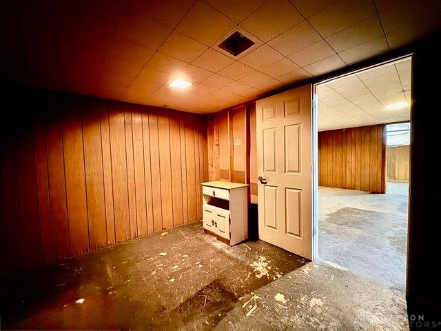 110 W Routzong Drive, Fairborn, OH 45324