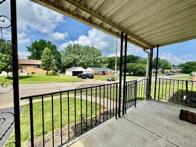 110 W Routzong Drive, Fairborn, OH 45324