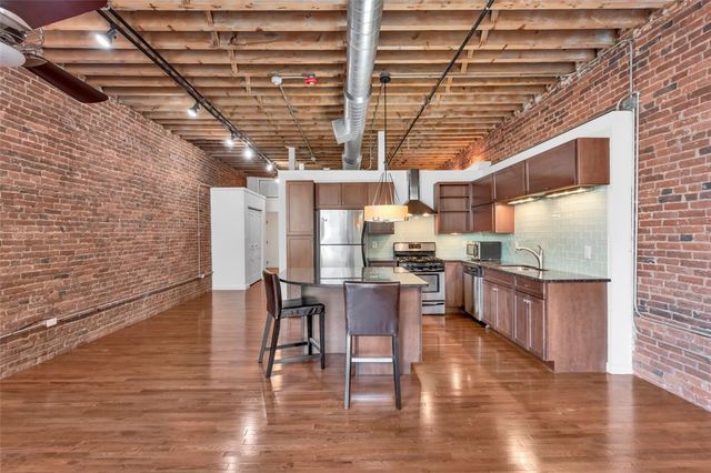 951 Liberty Ave 304, Downtown Pgh, PA 15222