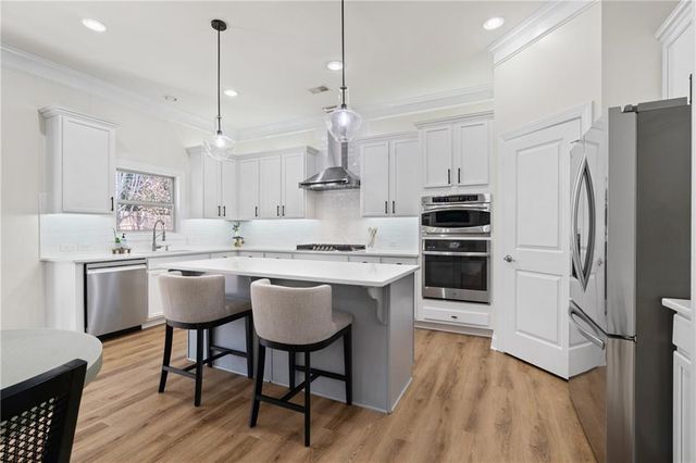 2571 Walden Estates Drive, Marietta, GA 30062